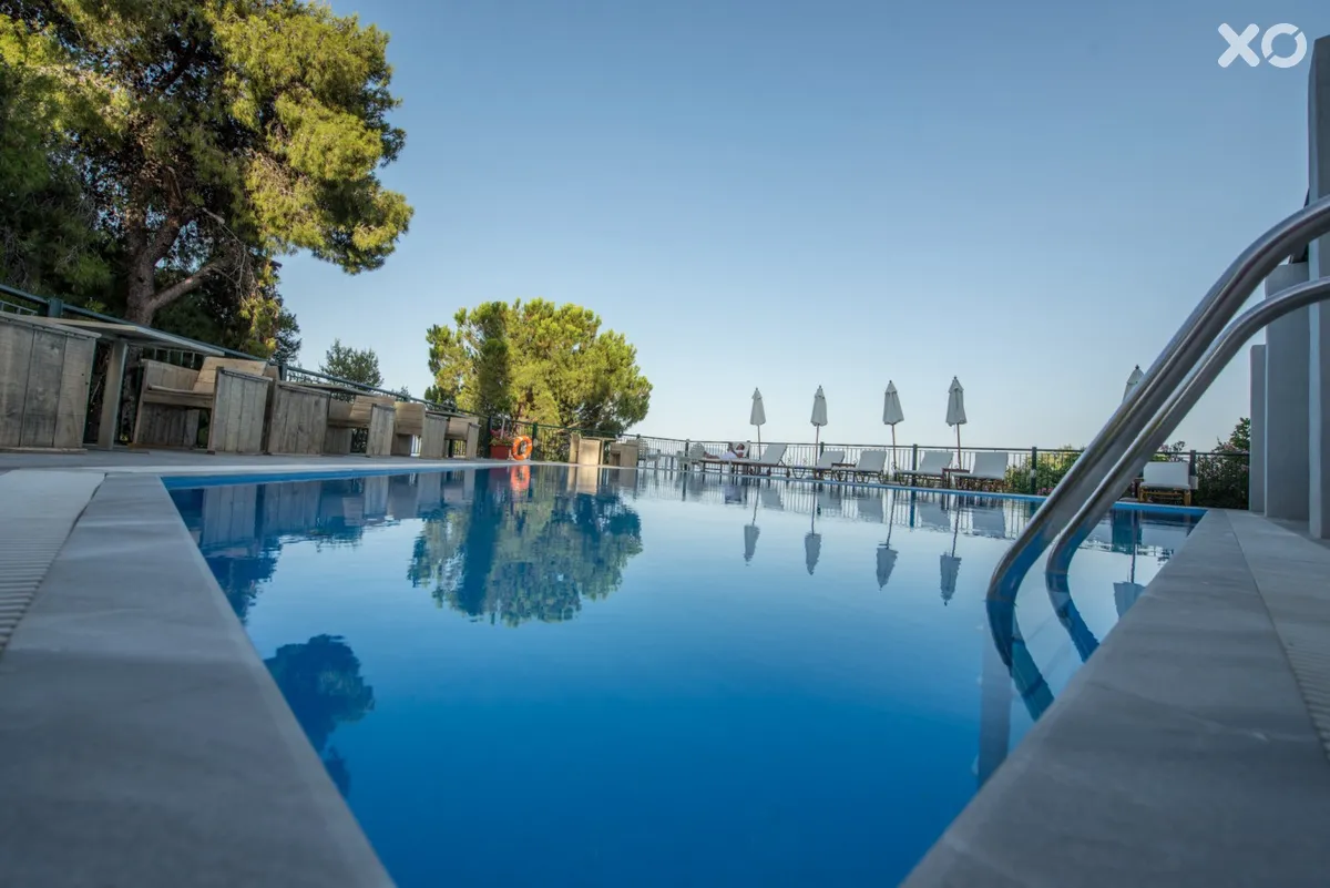 Aliki Hotel