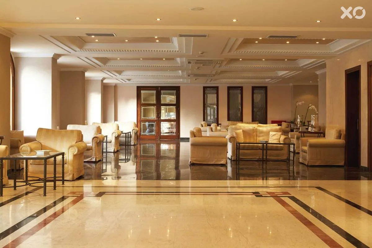 Mitsis Petit Palais Beach Hotel