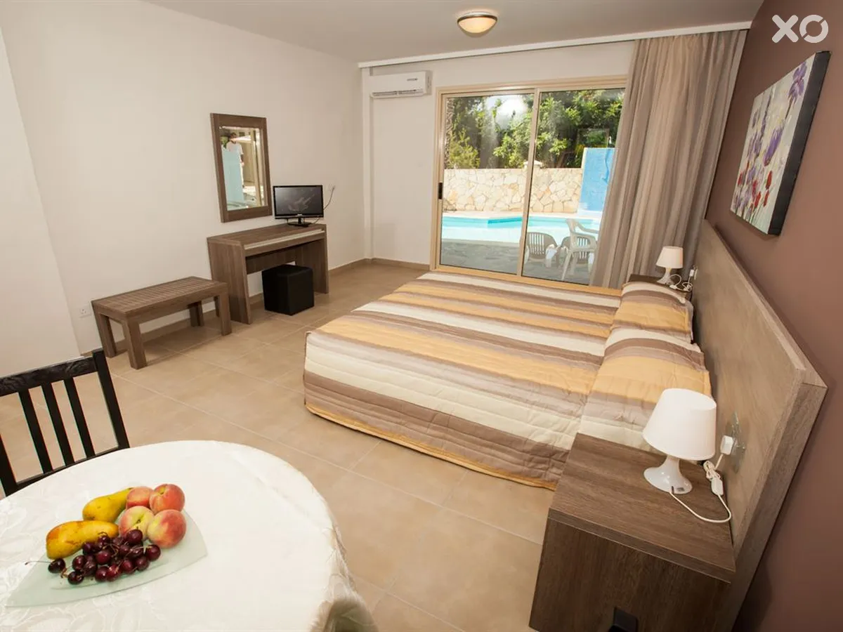 Crystallo Apartments