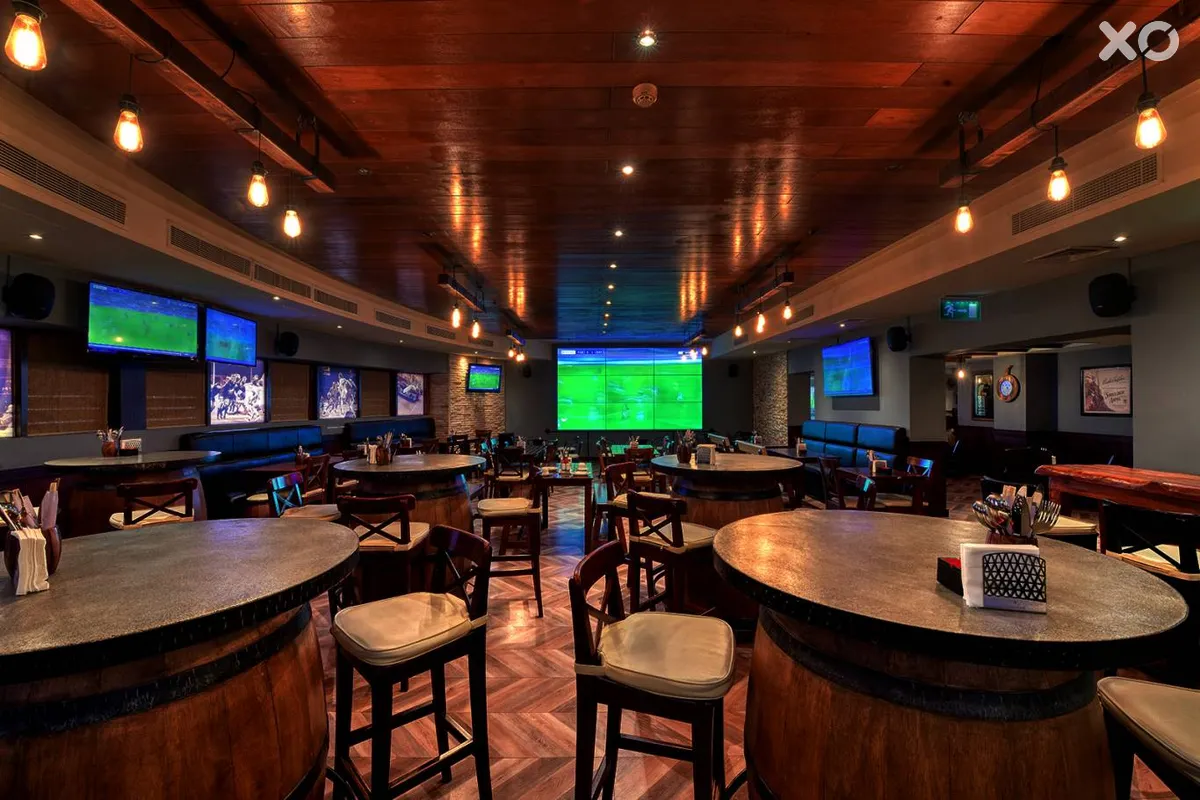 Majestic City Retreat Hotel
