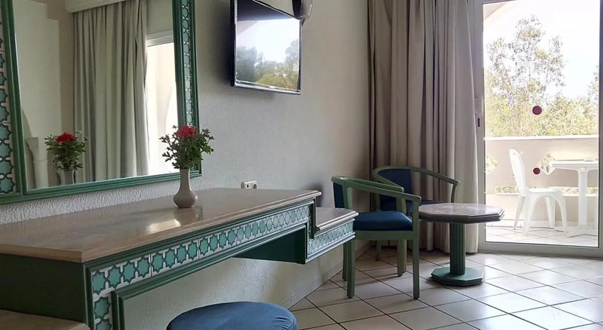 Shell Beach Hotel & Spa