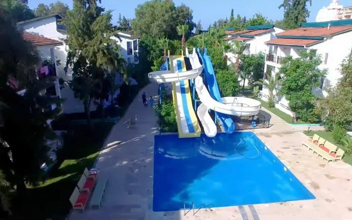 Ganita Holiday Village