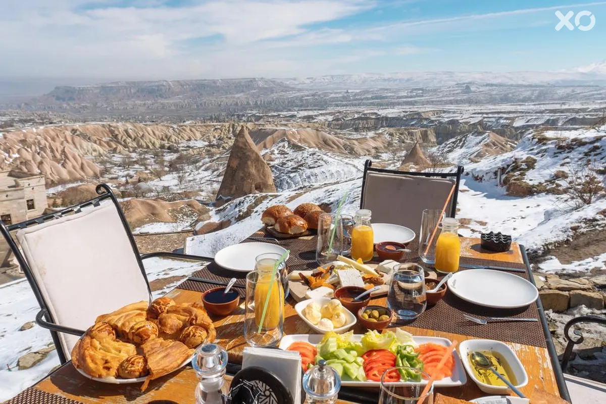 Millstone Cave Suites Hotel