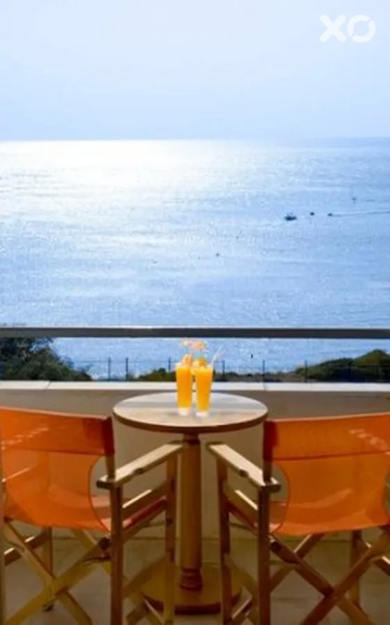 Alexander Beach Hotel