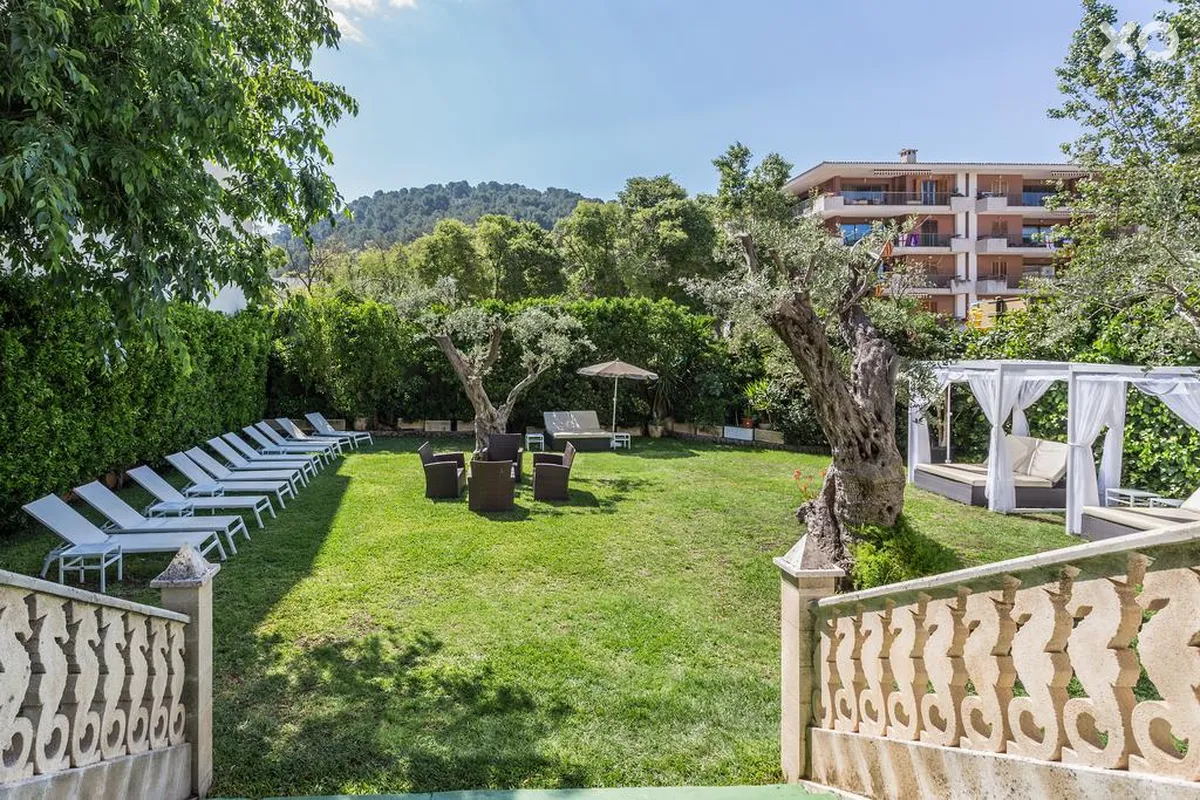 Fergus Style Soller Beach