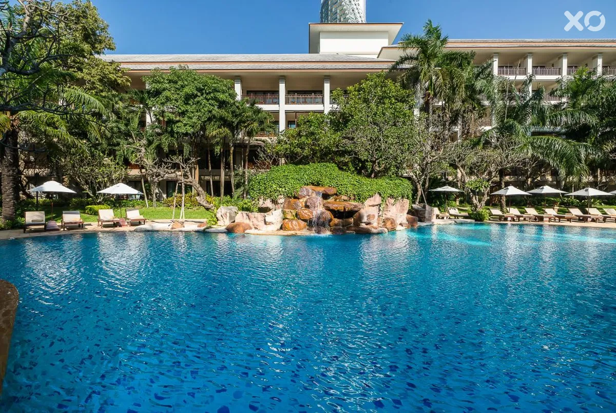 Ravindra Beach Resort & Spa