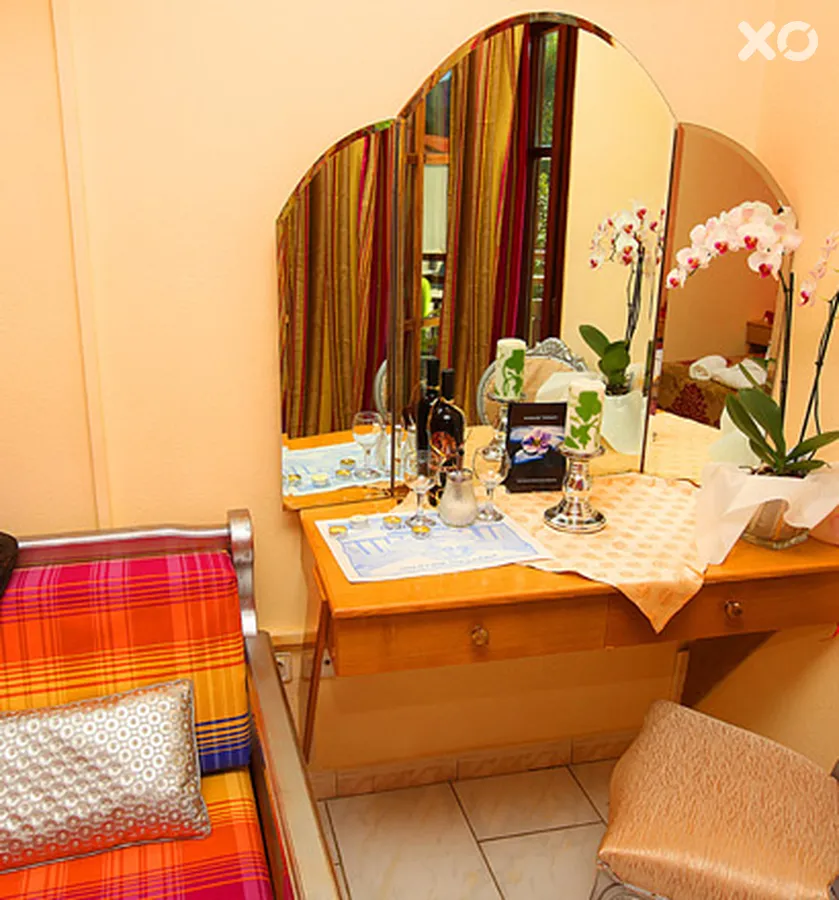 Macedon Hotel