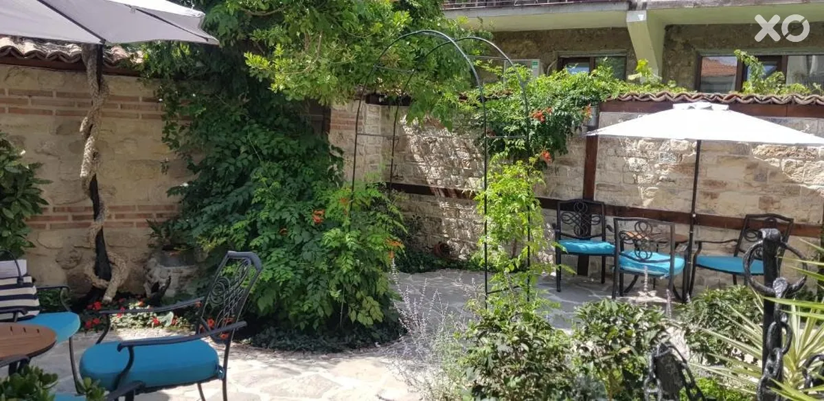Kirios Hotel