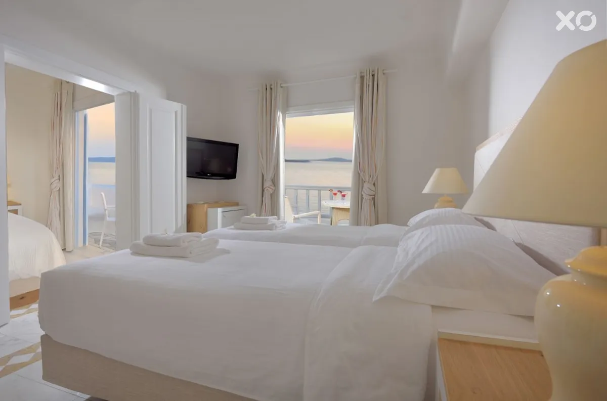 Saint John Hotel & Villas