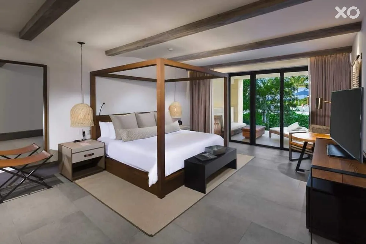 Unico 20°N 87°W Riviera Maya