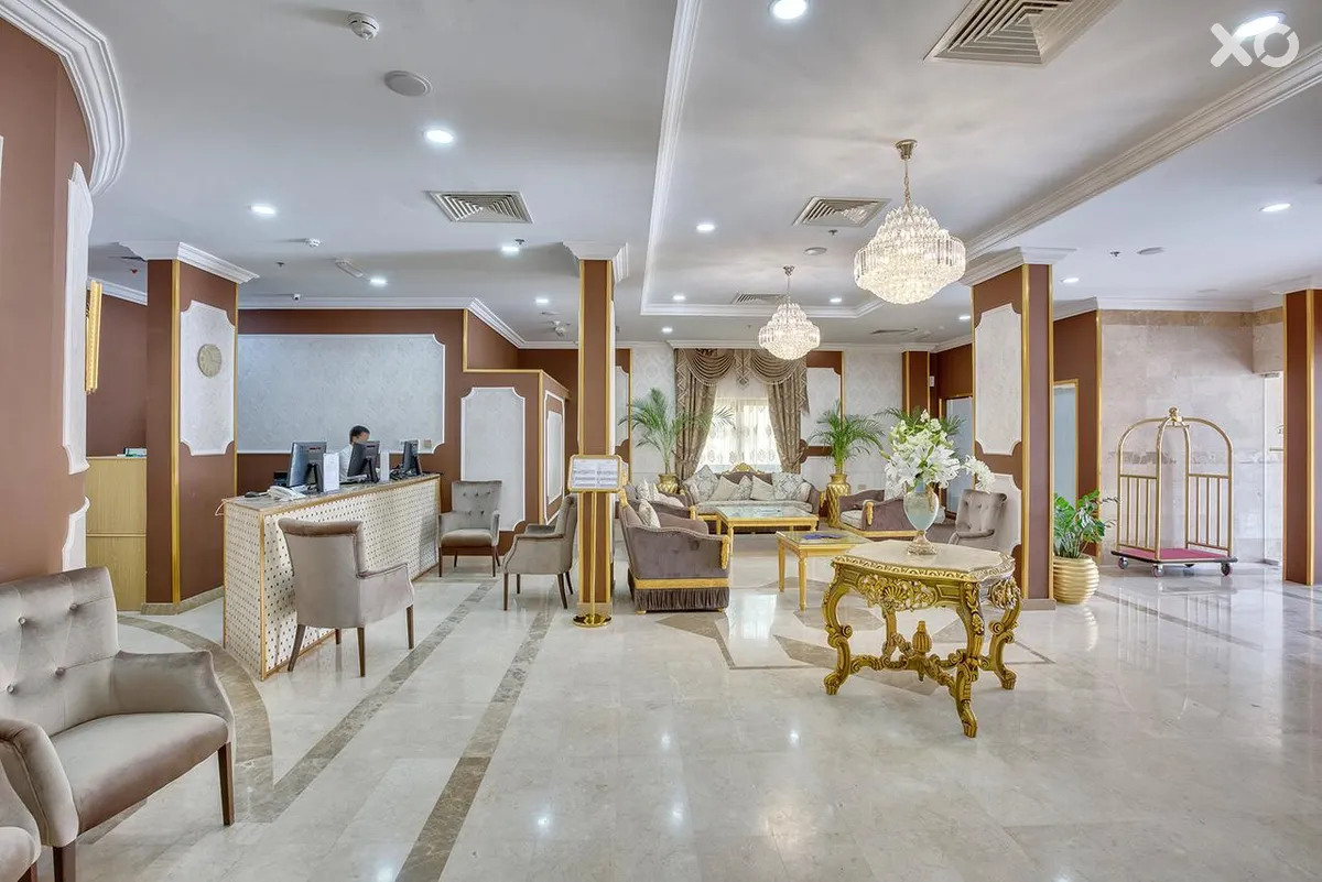 Royal Hotel