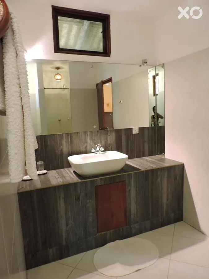 Eva Lanka Hotel