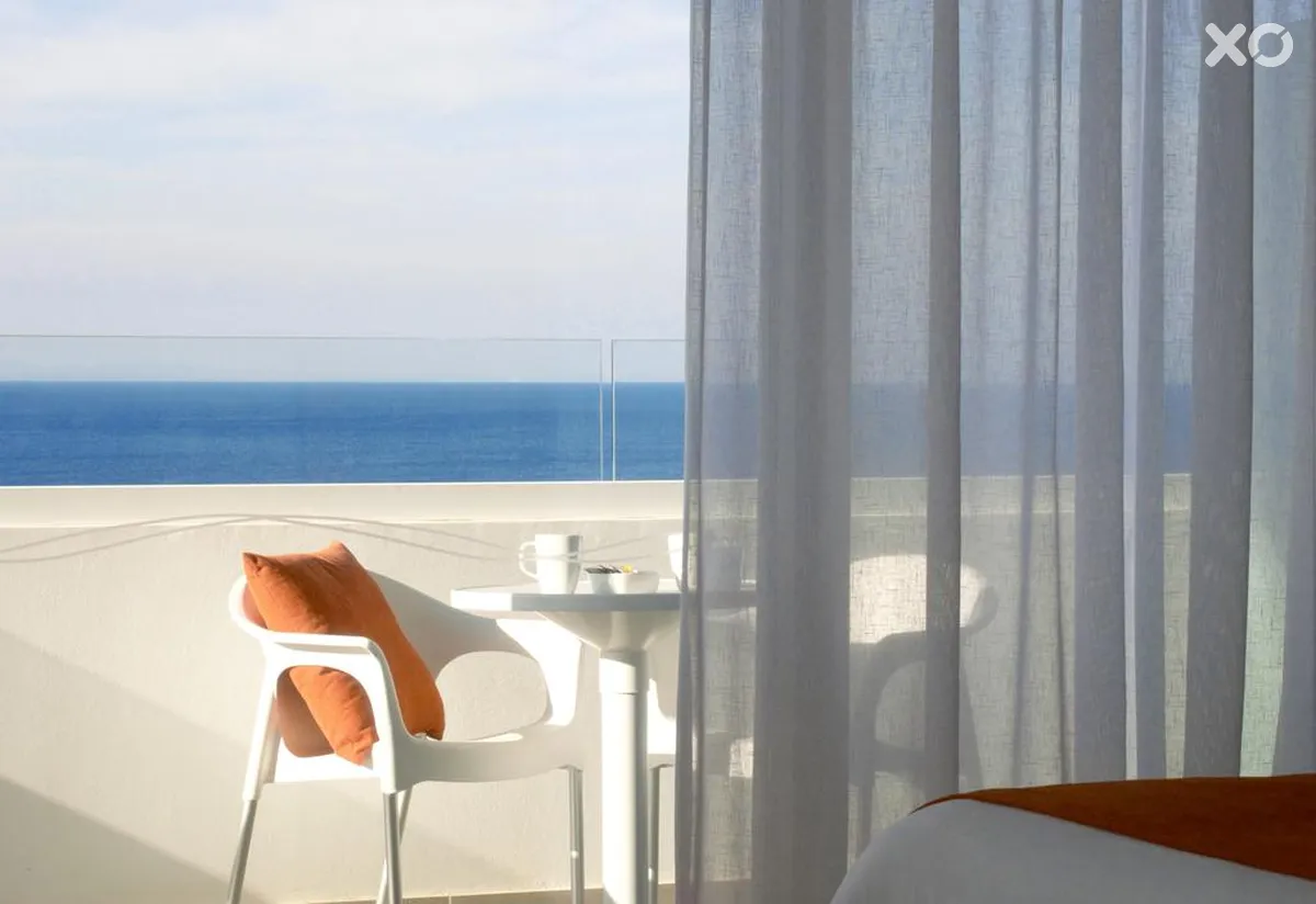 Crystal Springs Beach Hotel