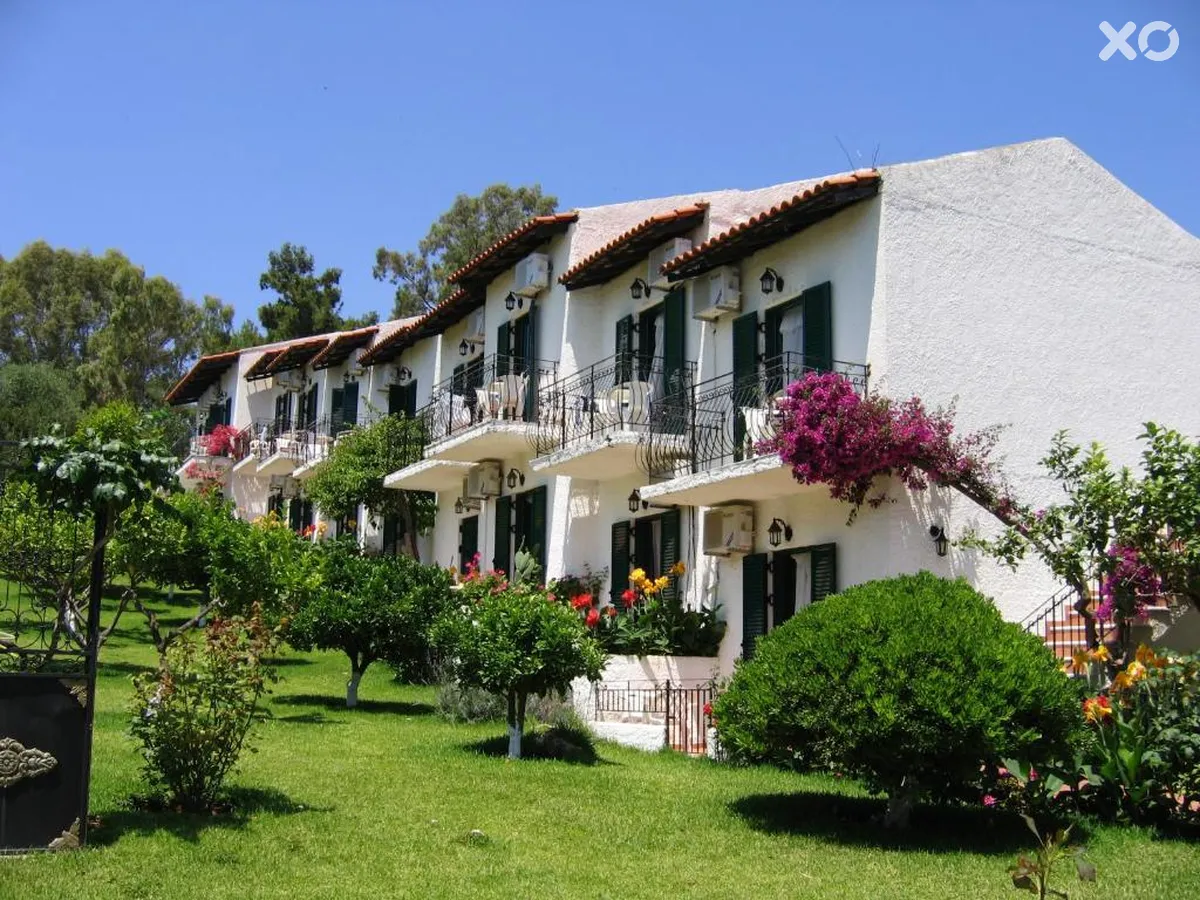 Tara Beach Hotel