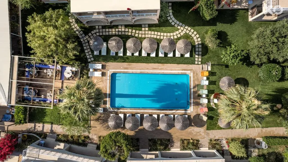 Aeolos Boutique Hotel & Suites