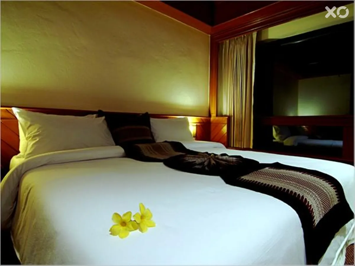 Phi Phi Island Cabana Hotel