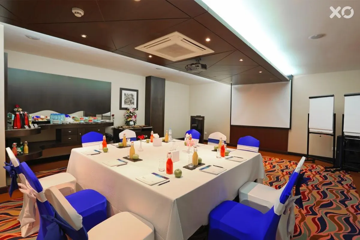 Mena ApartHotel Albarsha