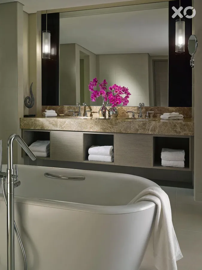 Dusit Thani Abu Dhabi