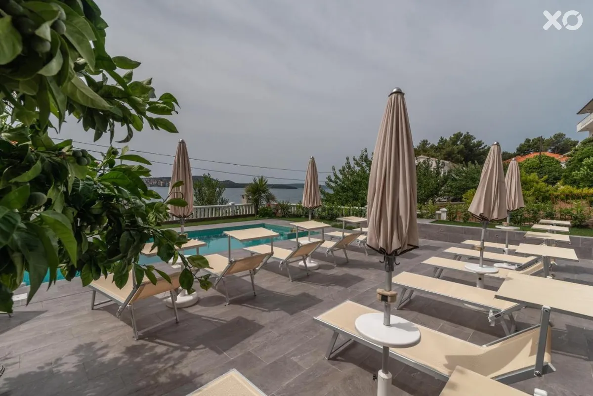Ana Trogir Villa