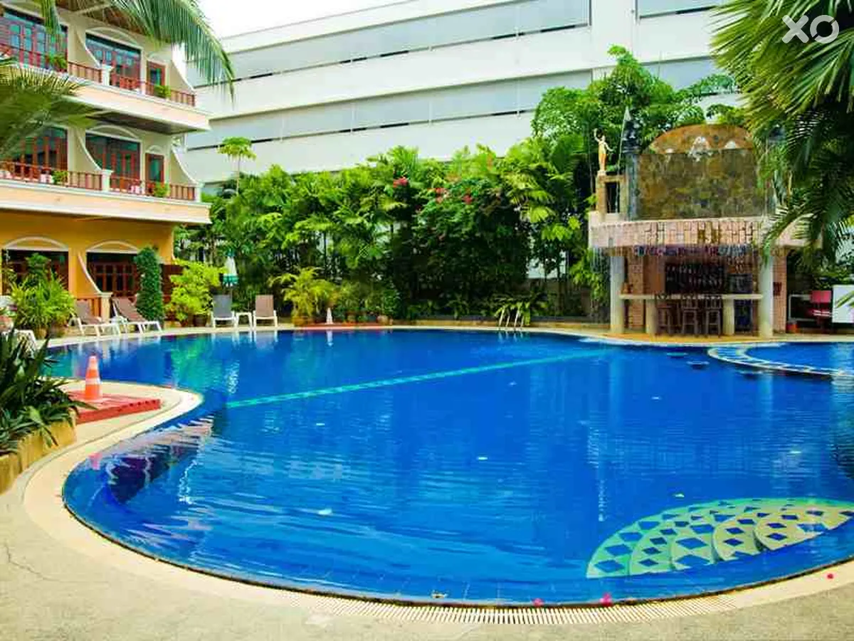 Tony Resort