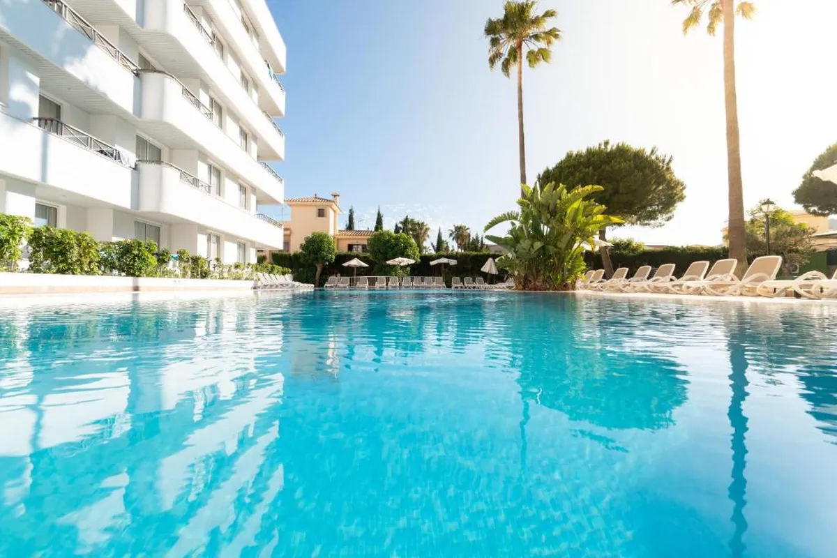 Tropicana Aparthotel