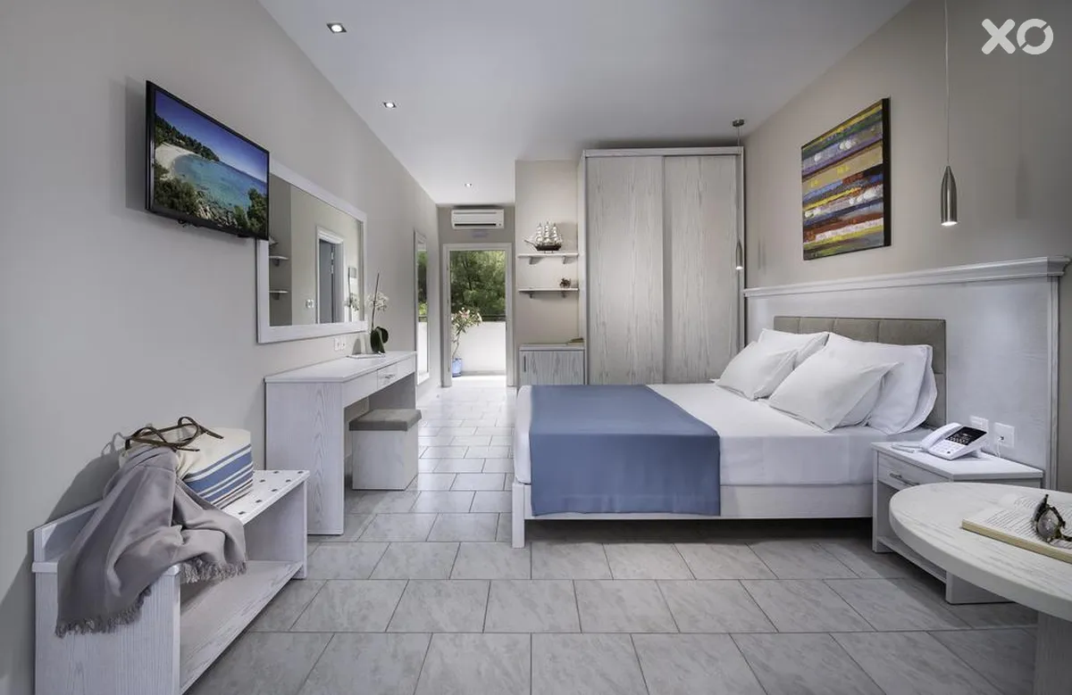 Porfi Beach Hotel