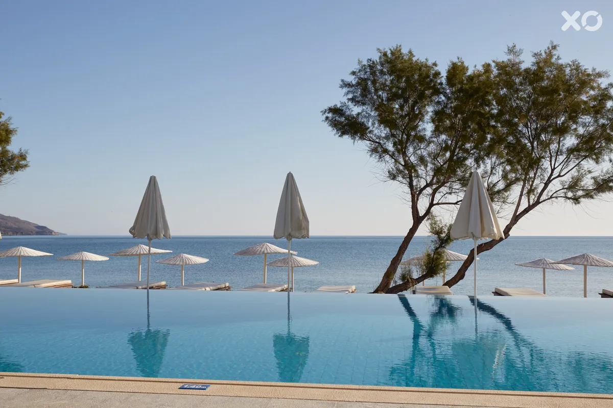 Grand Bay Beach Resort