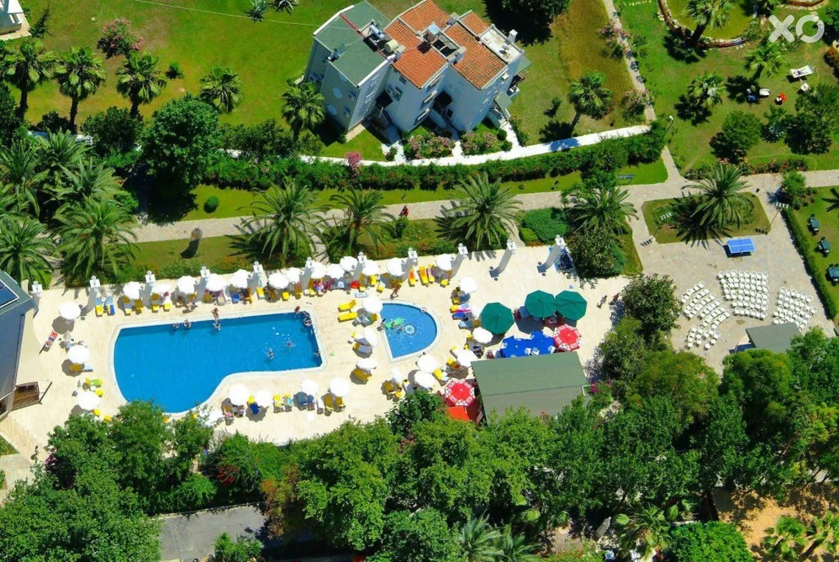 Club Aqua Plaza