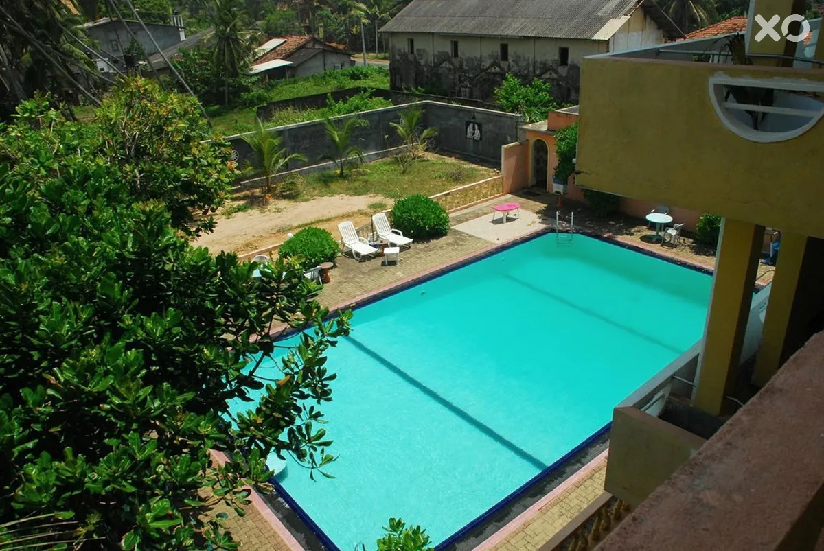 Oasey Beach Hotel