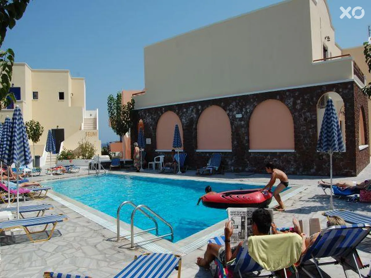 Sirigos Selini Hotel