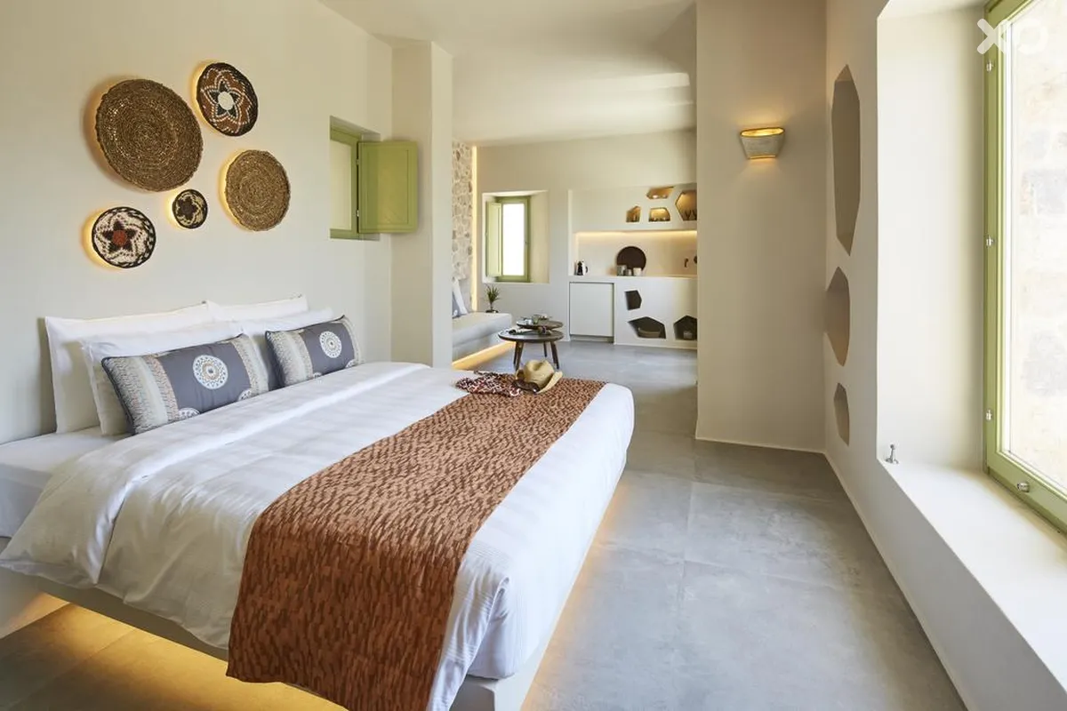Aeon Suites
