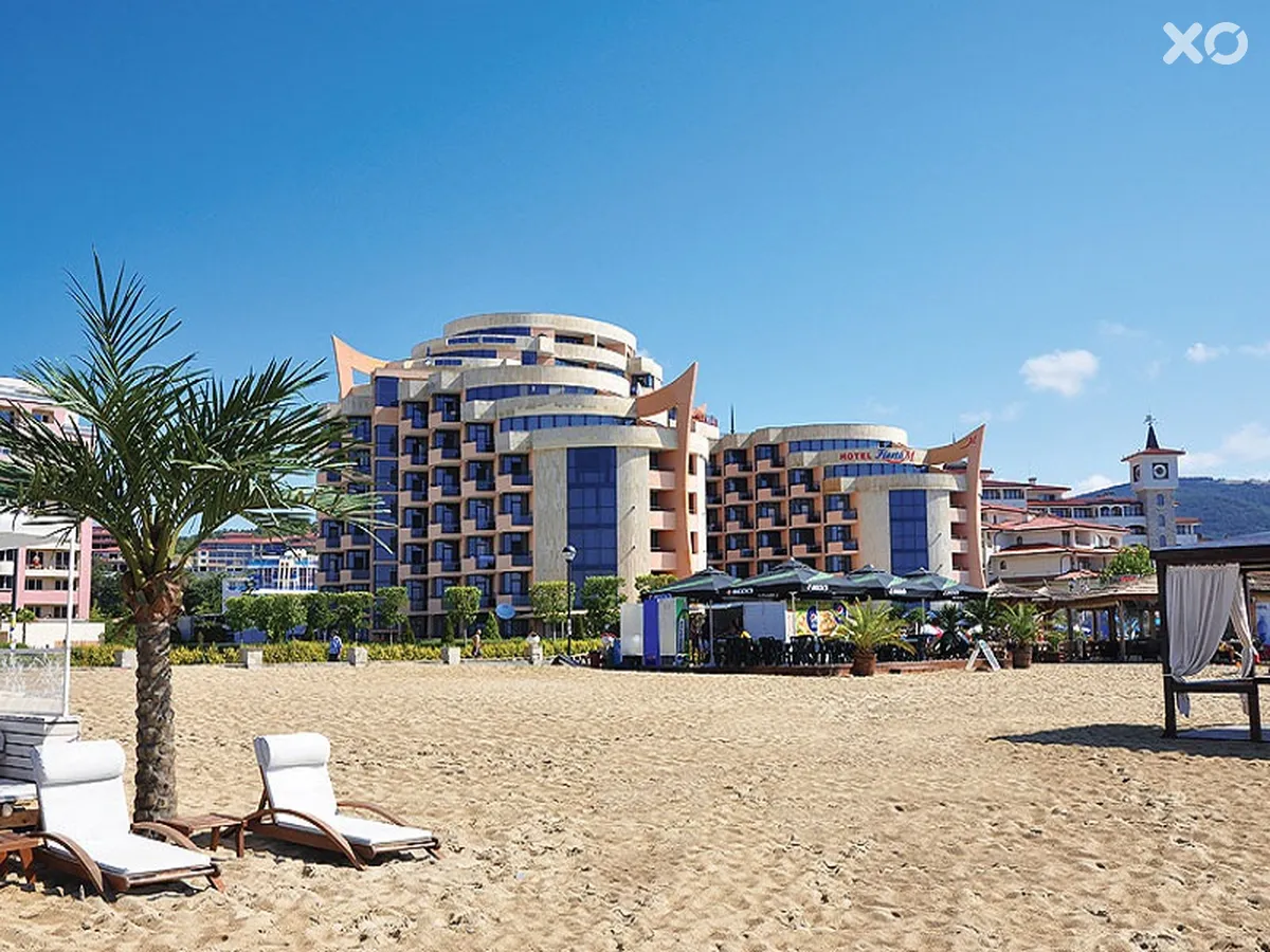 Zenith Hotel