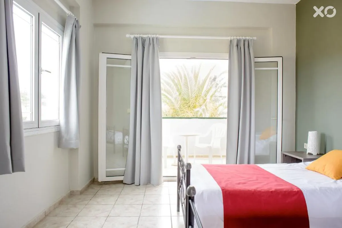 Mimosa Hotel
