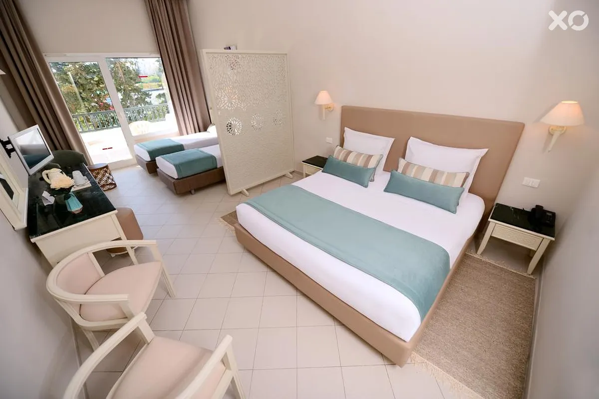 Royal Nozha Hotel