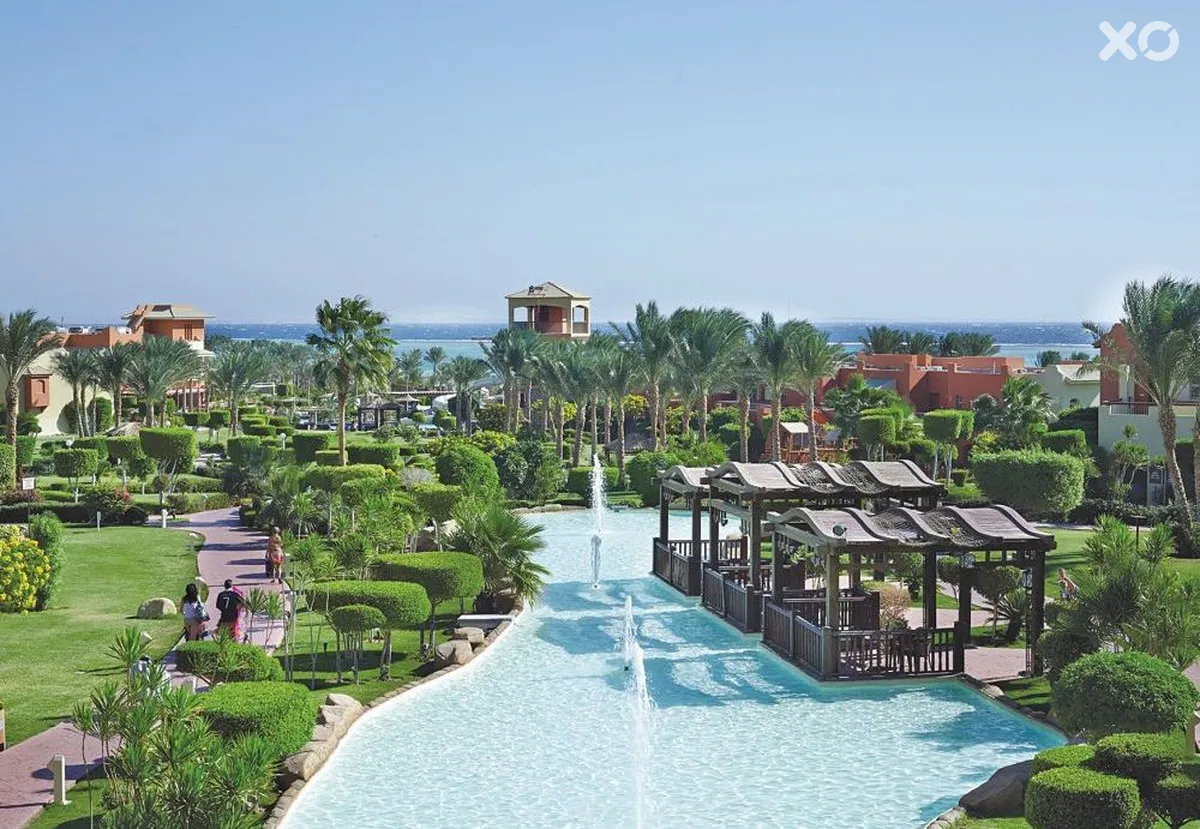 Coral Sea Holiday Resort & Aqua Park