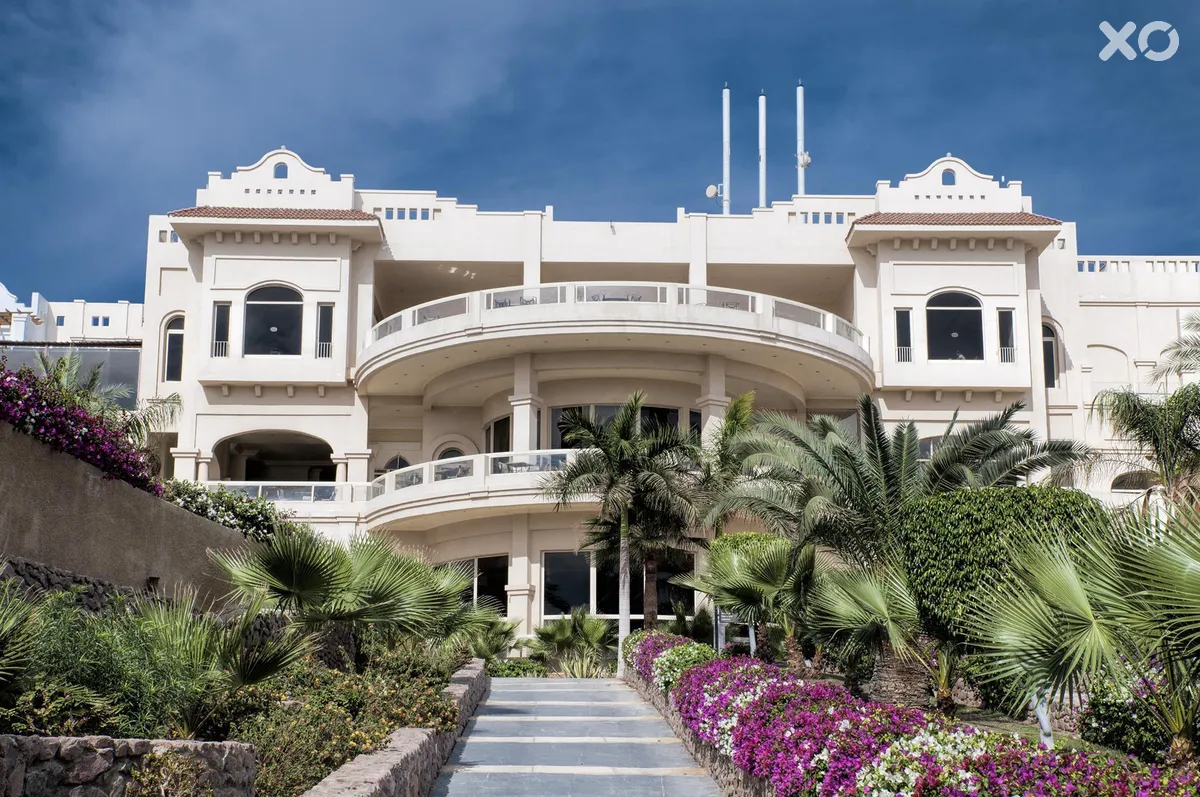 Continental Plaza Beach & Aqua Park Resort