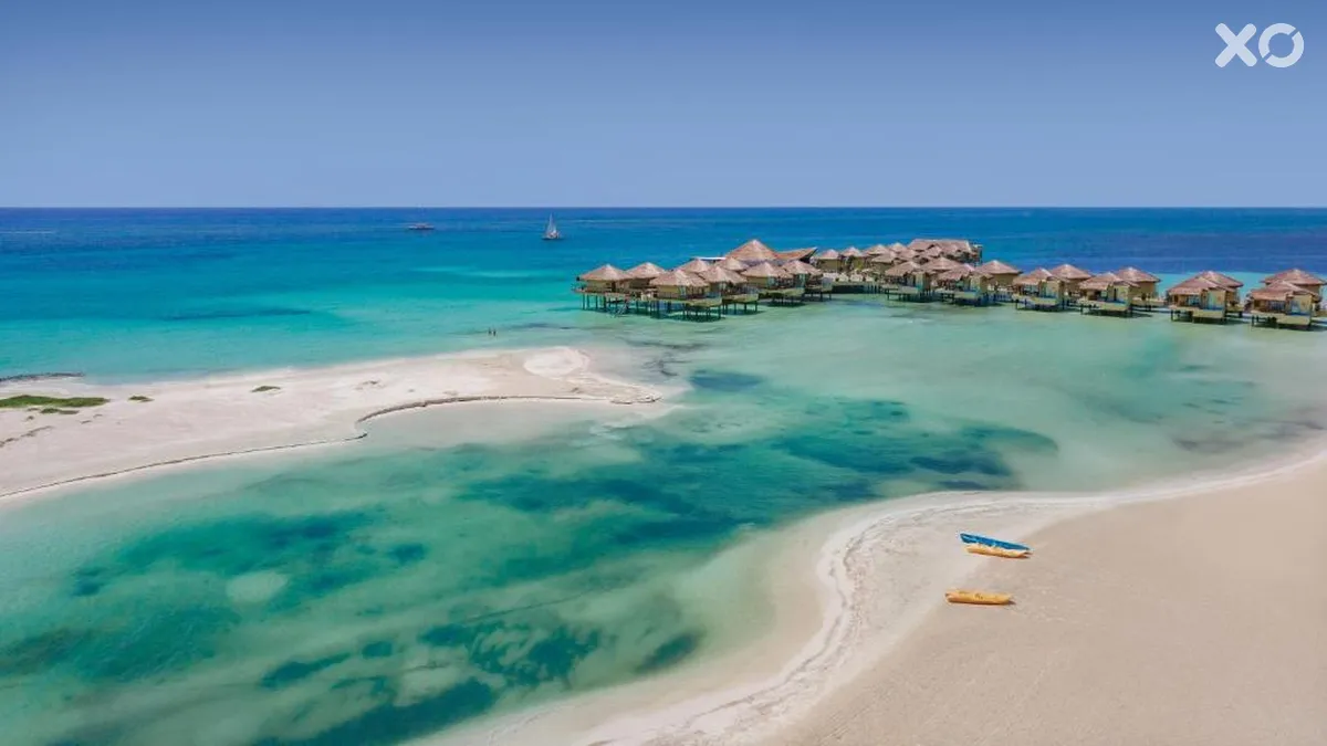 Palafitos overwater bungalows в El Dorado Maroma