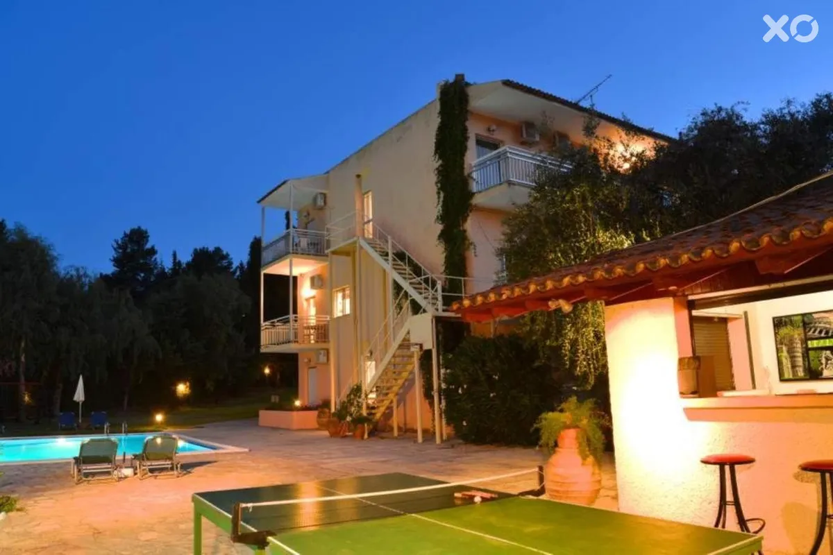 Primavera Hotel