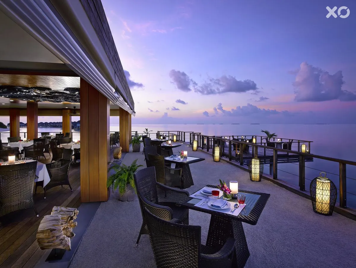 Dusit Thani Maldives Hotel