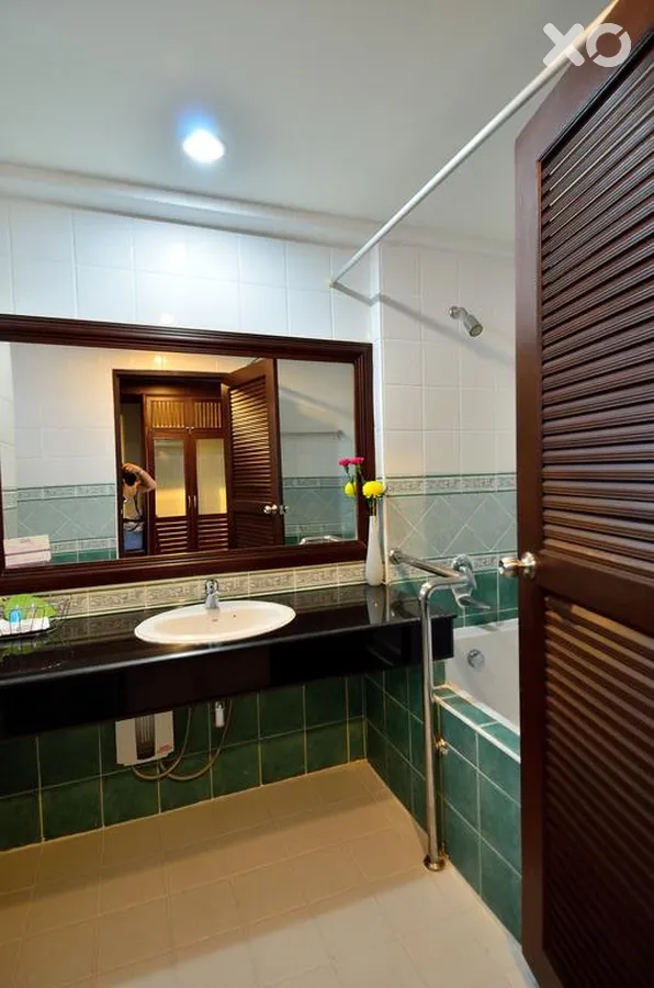 Samui First House Hotel