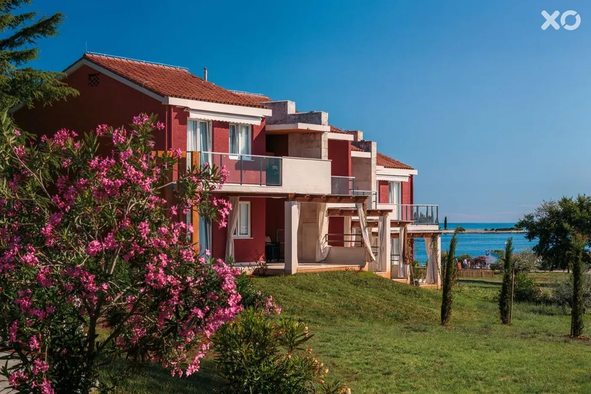 Katoro Plava Laguna Apartments