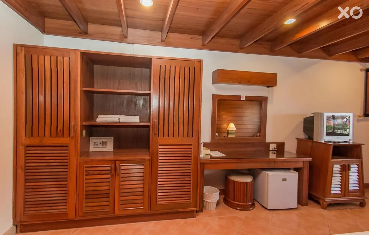 Bel Aire Resort