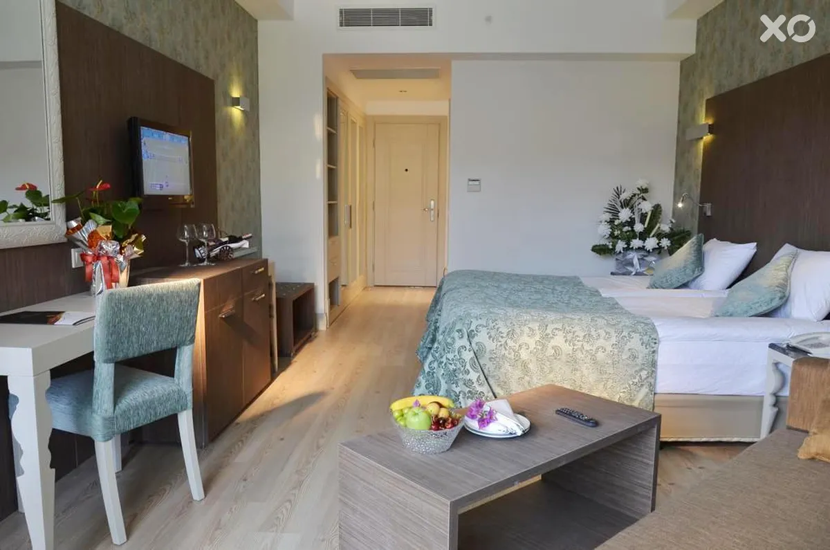 Port Side Resort Hotel