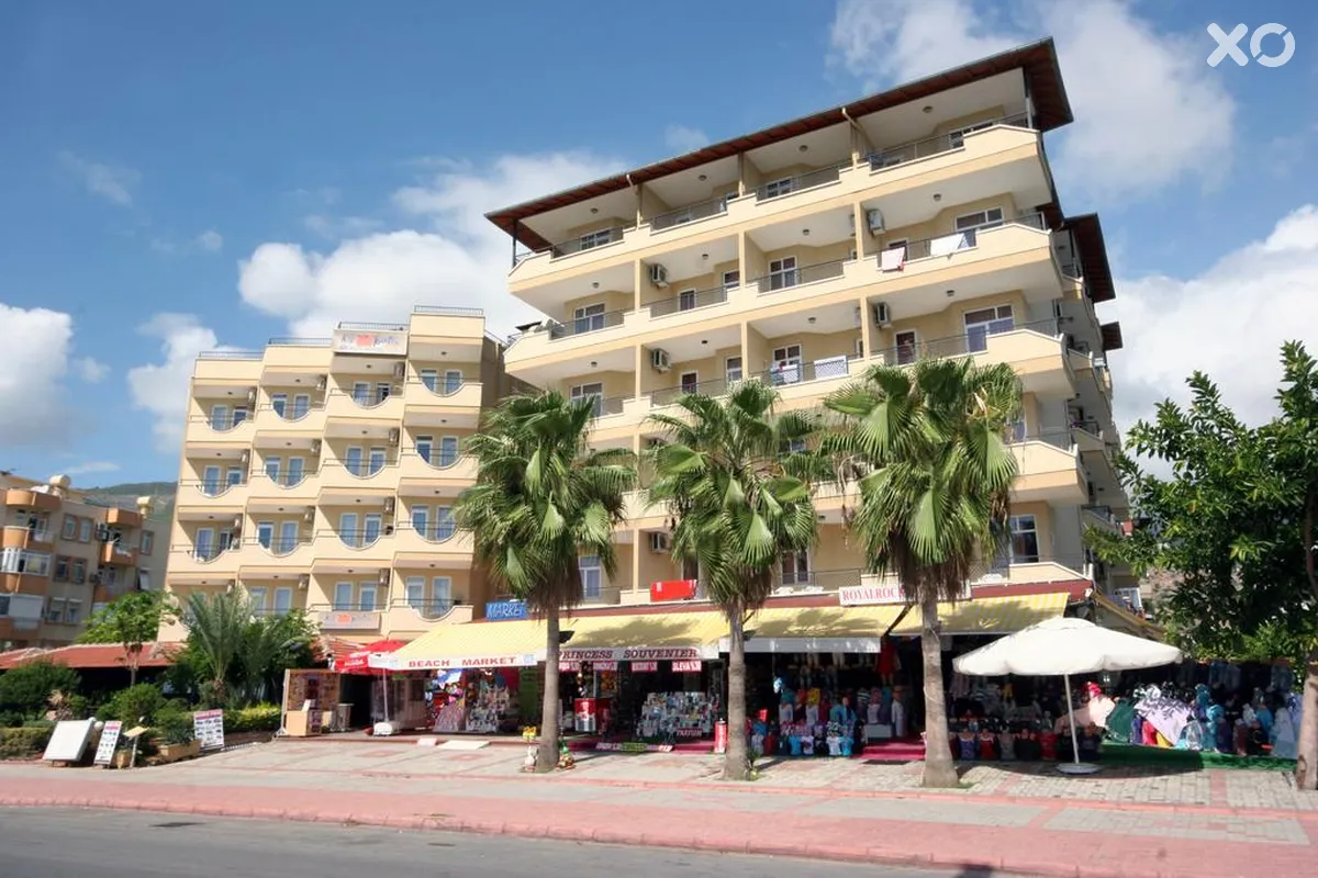 Kleopatra Beach Hotel