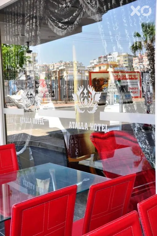 Atalla Hotel