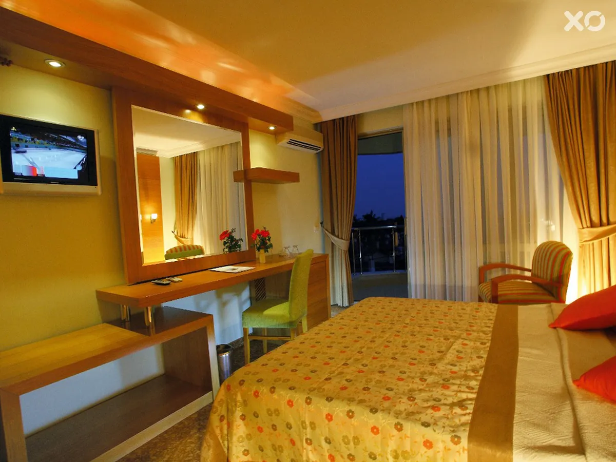 Sirma Hotel