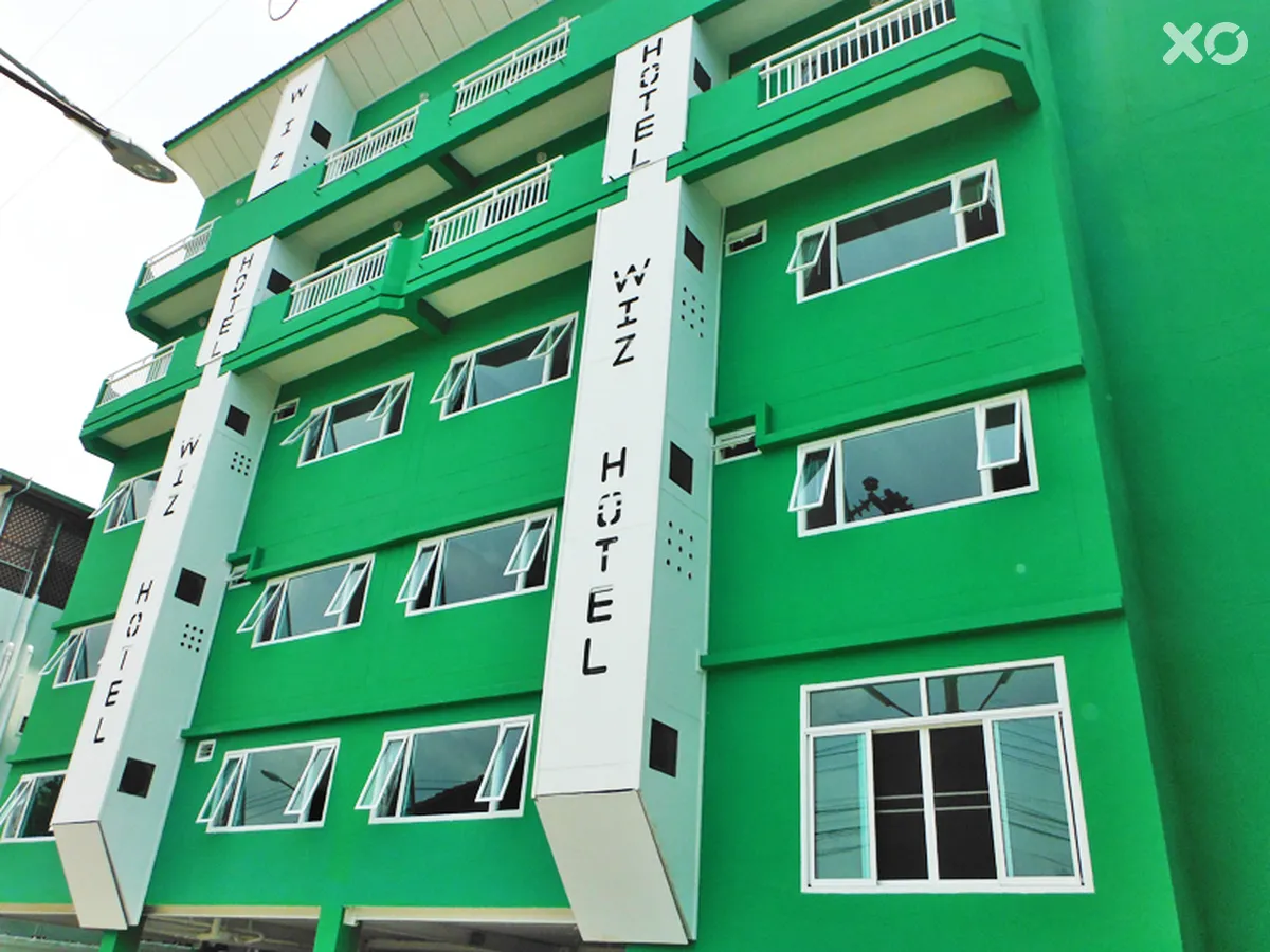 Wiz Hotel
