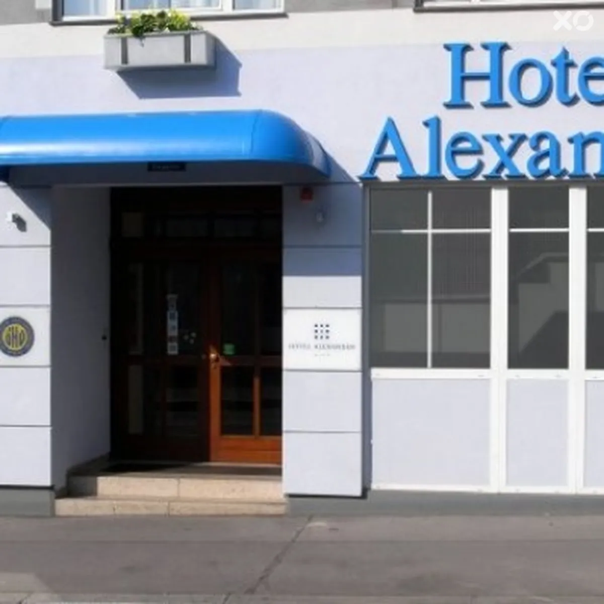 Alexander Hotel