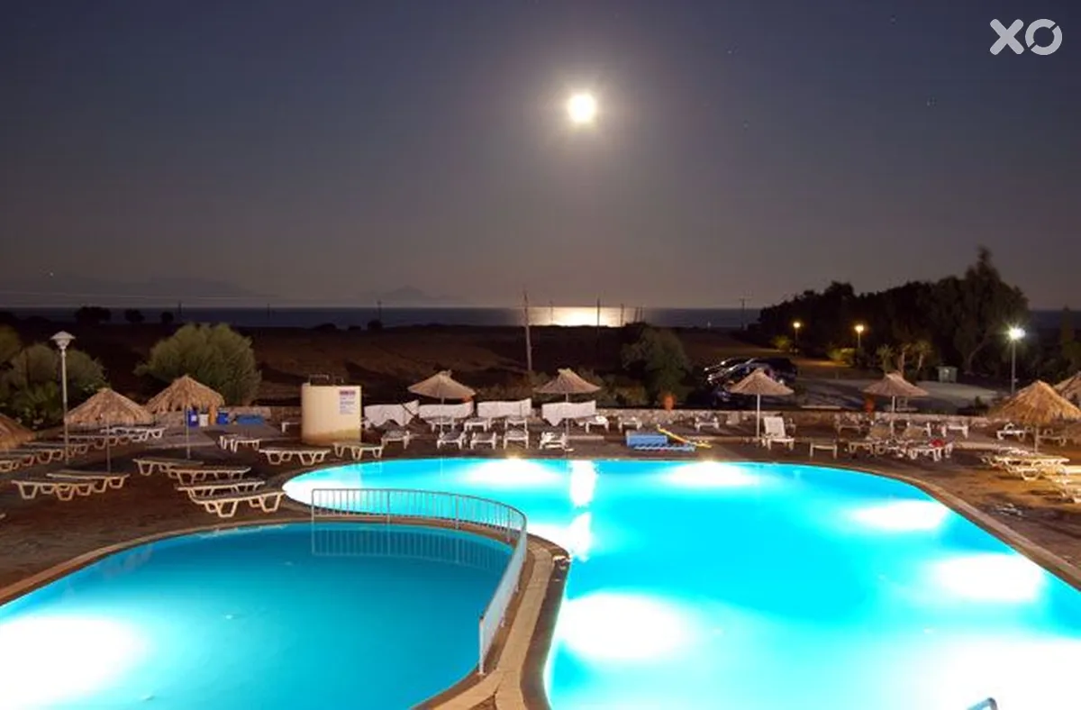 Evripides Village Beach Hotel