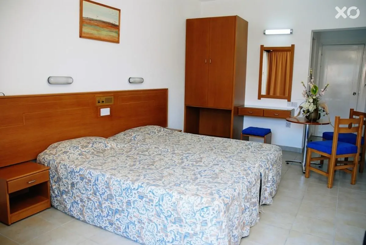 Cornelia Hotel